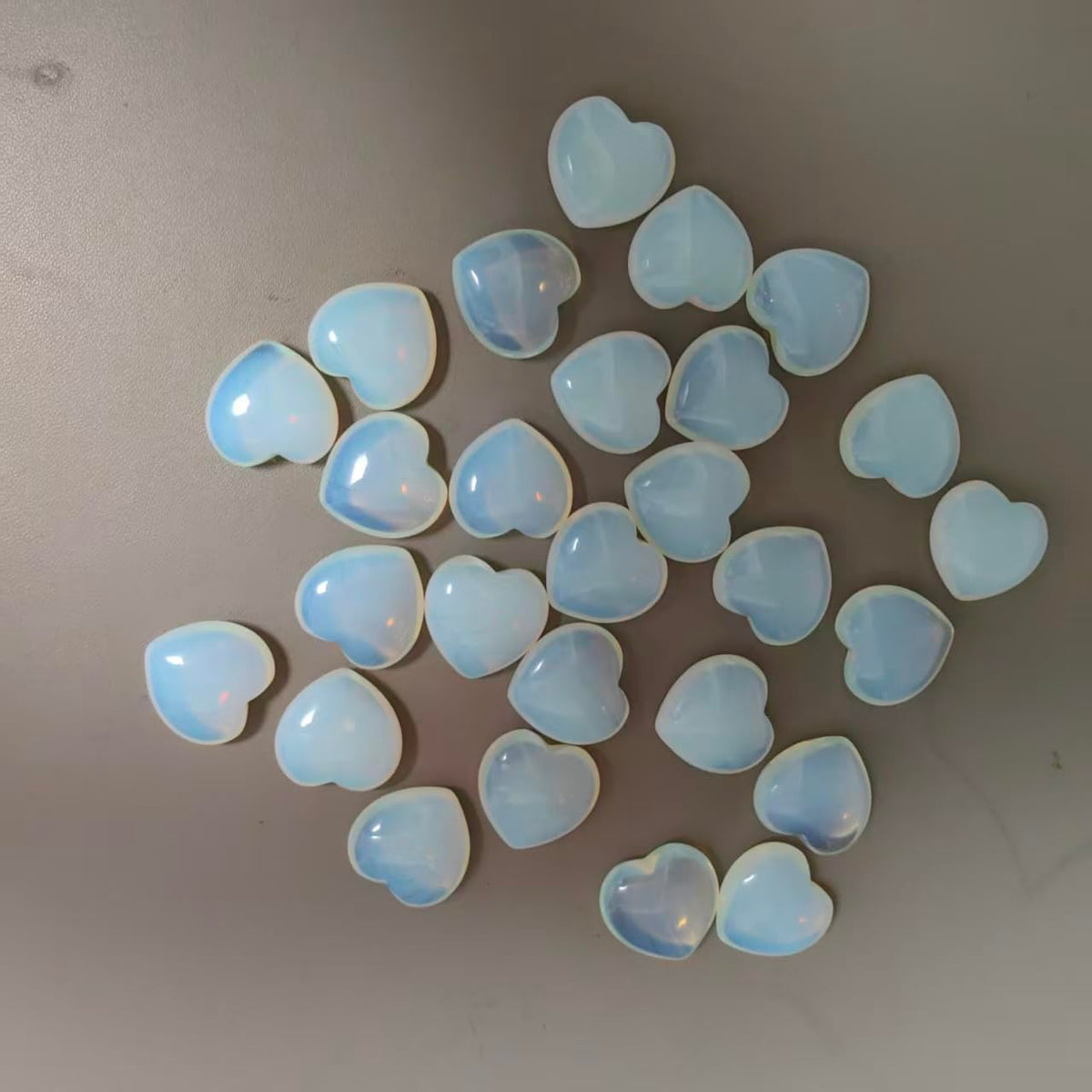 Loveliome 4 Pcs Synthetic Opalite Love Heart Palm Stone Reiki Balancing Worry Stone(1 Inch)