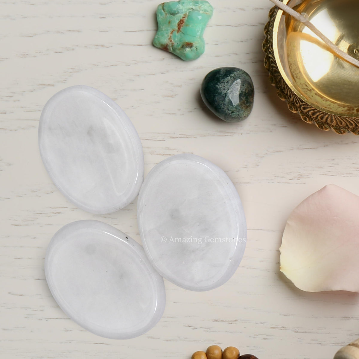 Amazing Gemstone Snow Quartz Worry Stone Crystals and Healing Stones - Worry Stones for Stress Relief Gifts - Piedra Crystal Fidget for Meditation - Unique Stocking Stuffers and Birthday Gifts