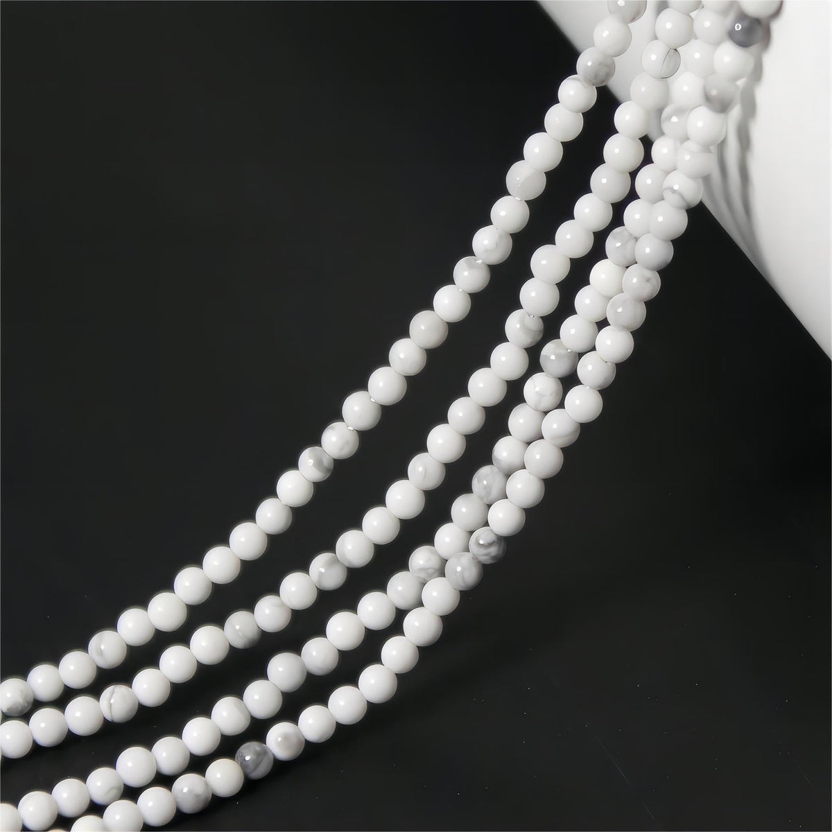 MJDCB 320pcs Natural Small Stone Beads 2mm White Howlite Round Smooth Loose Gemstone Bead for Jewelry Making Bracelets Earrings Necklaces Accessories