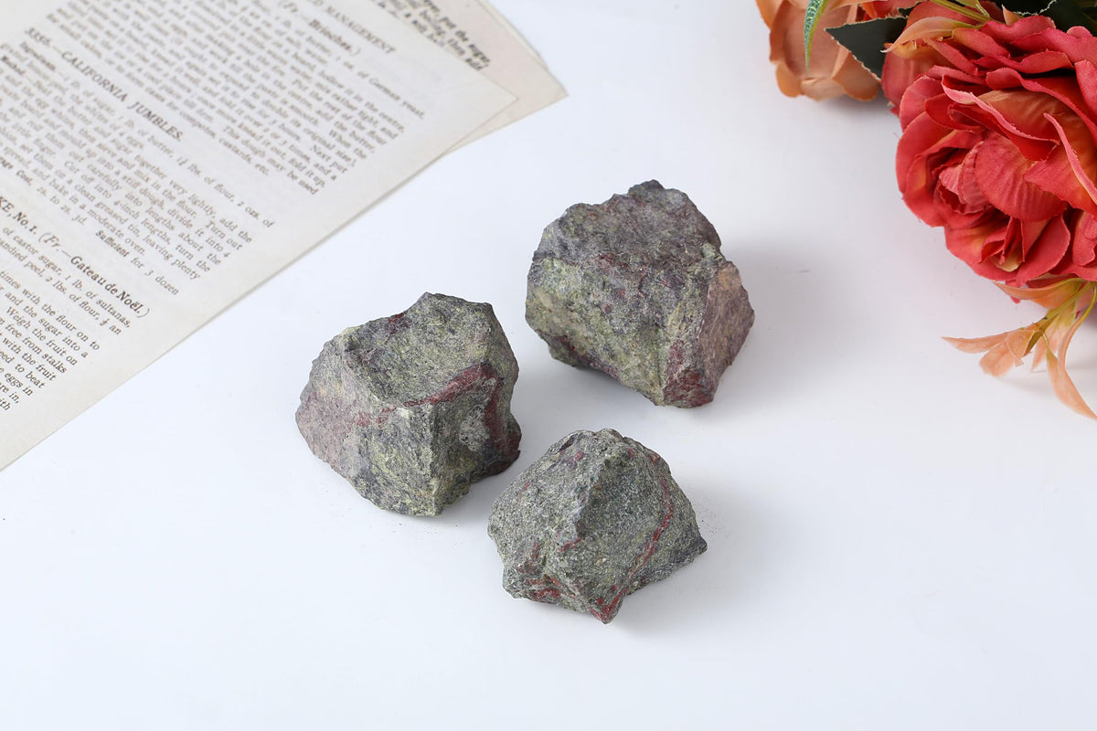 XIANNVXI Dragon Blood Stone 1.8-2.2" Large Raw Crystals and Healing Stones Natural Rough Crystal Rocks for Decor Gifts Tumbling Cabbing Polishing Fountain Rocks 1PCS