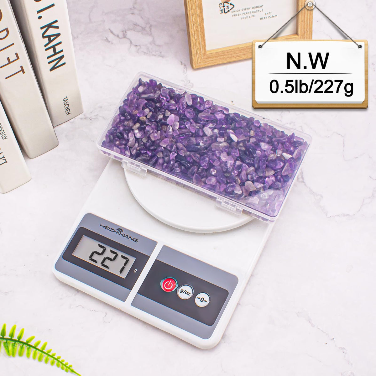 EZEELAI 0.5 Lb/230g Amethyst Quartz Crystal Chips Bulk, Purple Crushed Stones Natural Gemstones Healing Reiki Crystals Mini Quartz Vase Filler Aquarium Gravel Rocks, 5-7mm