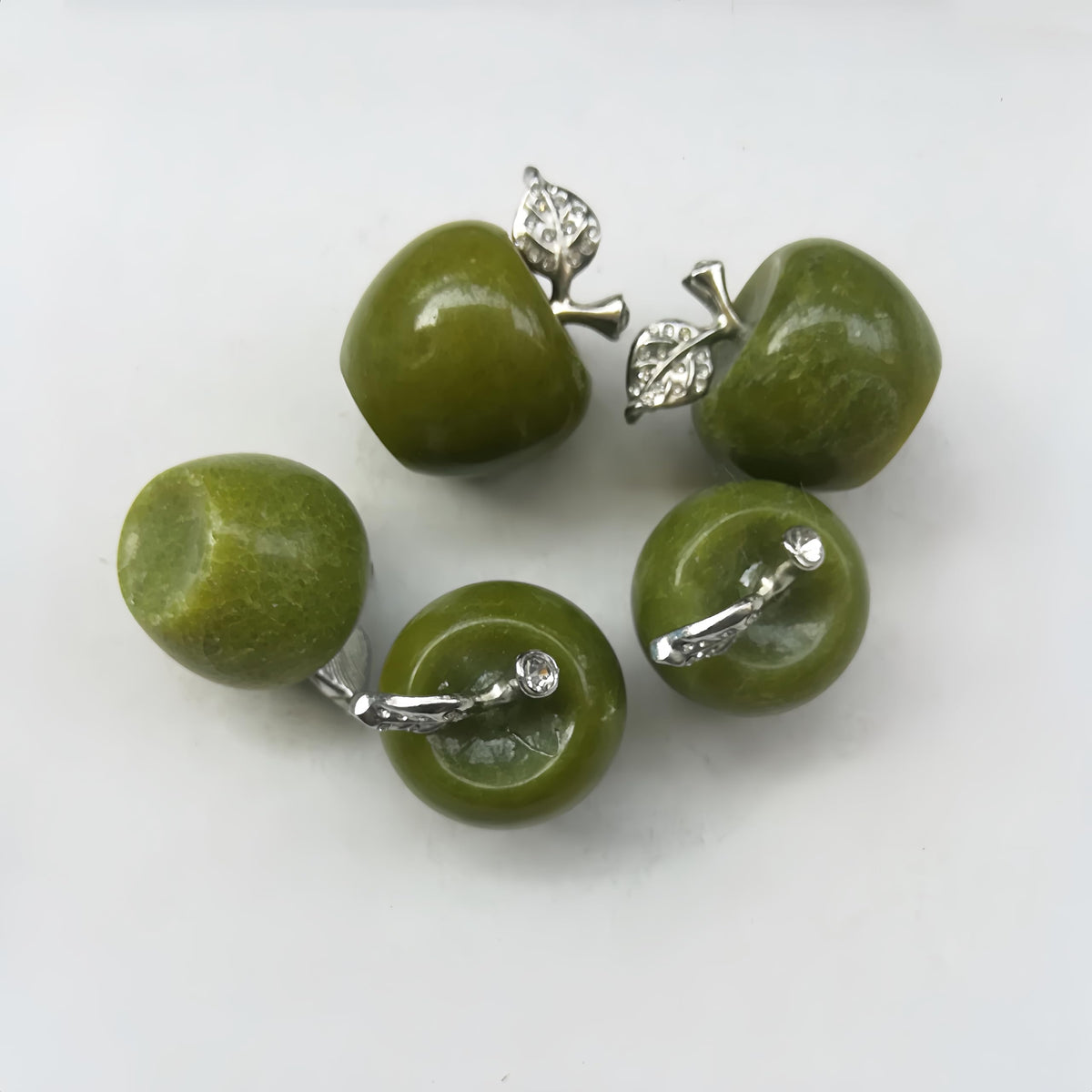 Sunshcat Natural Green Jade 1.18 Inchs Apple Crystal and Healing Stone Statues,Room Decoration Christmas Decorations Thanksgiving Gifts Office Gifts Collectibles
