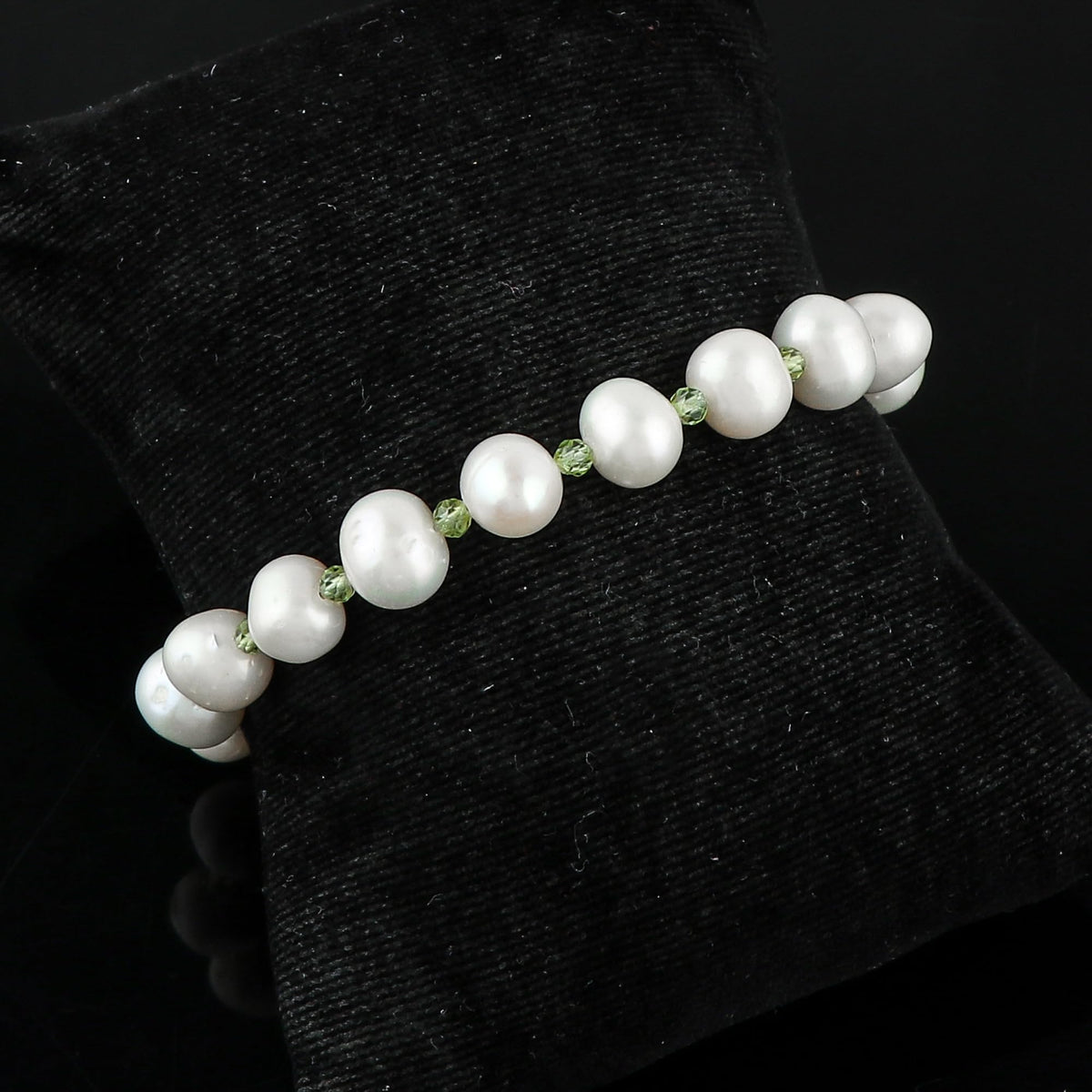 CRYSTALIS Natural Peridot And Natural FW Pearl Beaded Bolo Bracelet, Elegant Beads Crystal, Chakra Bracelet, Healing Bracelet, Gemstone Jewelry, 925 Sterling Silver Slider 10 inch, Gift for Princess