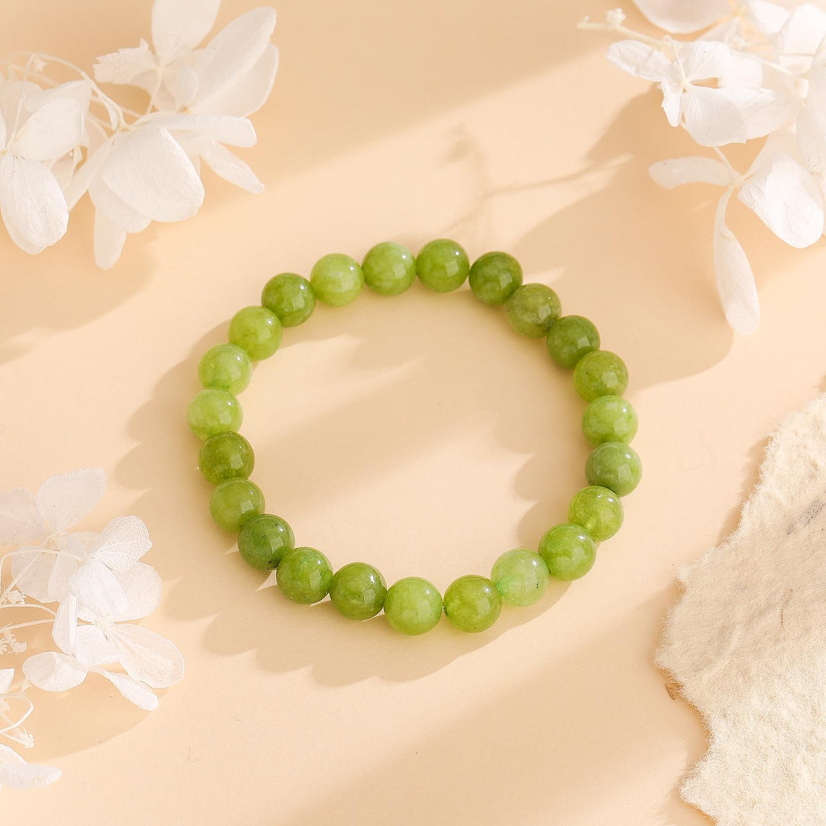 Naupyal August Birthstone Bracelet for Women Men,Peridot Natural Stone Beaded Bracelets,Healing Crystal Gemstones Stretch Bracelet Stress Relief Month Bracelet Birthday Jewelry Gifts