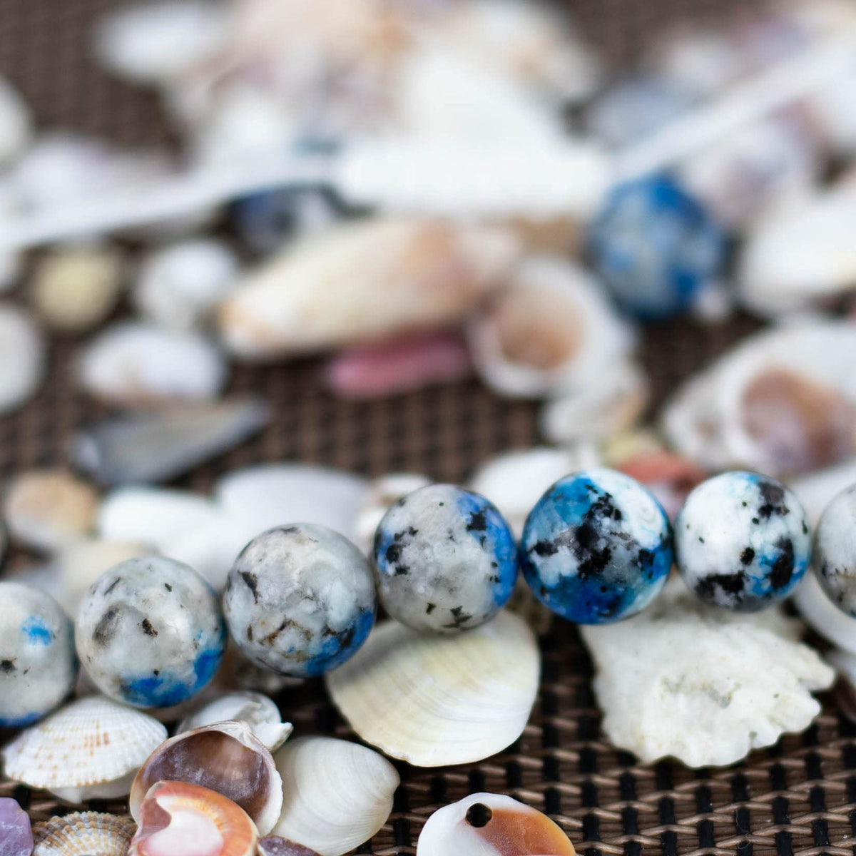 DAZCOLO Handmade Gem Bracelet Adjustable Macrame Gemstone 8mm Round Beads Crystals Quartz Unisex (K2 Azurite)