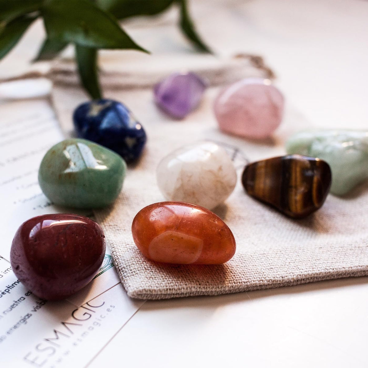 MAIBAOTA 1.6-2.0" Malachite Crystals Large Malachite Stone Reiki Natural Tumbled Polished Stones for Energy Witchcraft Therapy Meditation DIY Crystals for Protection