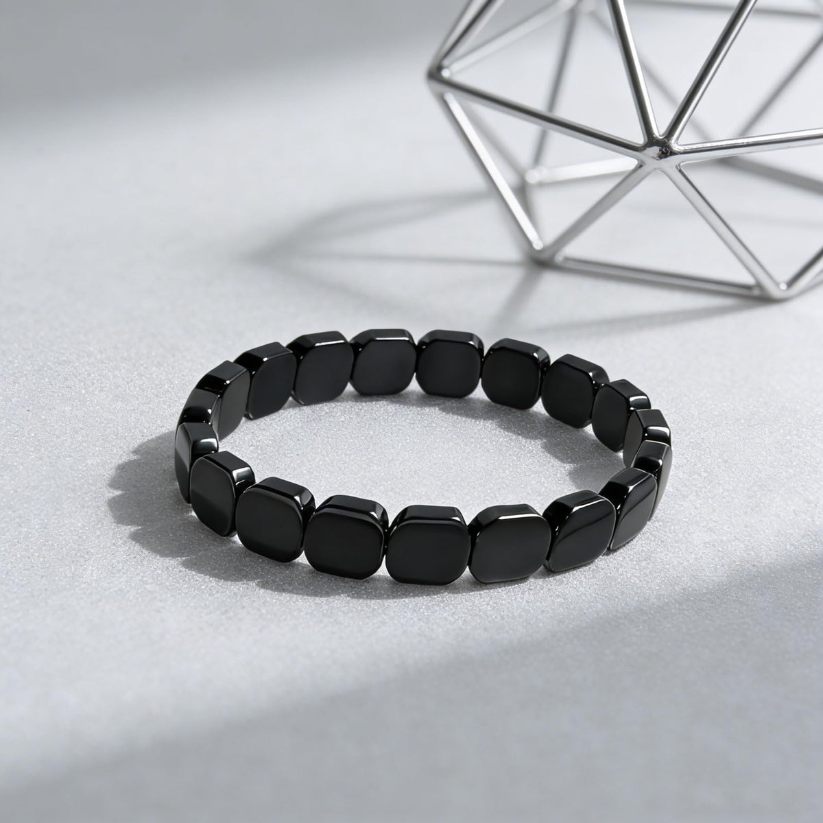 JUNHAOLIU Hematite Bracelet for Men Natural Stone Energy Beaded Stretch Bracelet Healing Crystal Jewelry Gift for Him Boyfriend Husband (Hematite Bracelet A+)