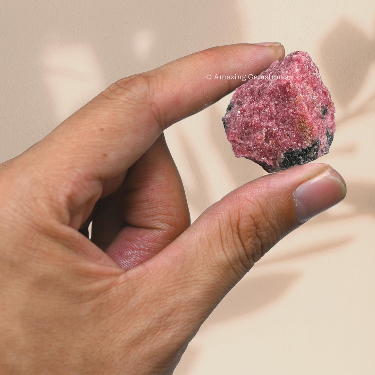 Amazing Gemstone Rhodonite Raw Crystals and Healing Stones, Natural Rocks For Tumbling - DIY Raw Stones And Crystals (1 Piece)