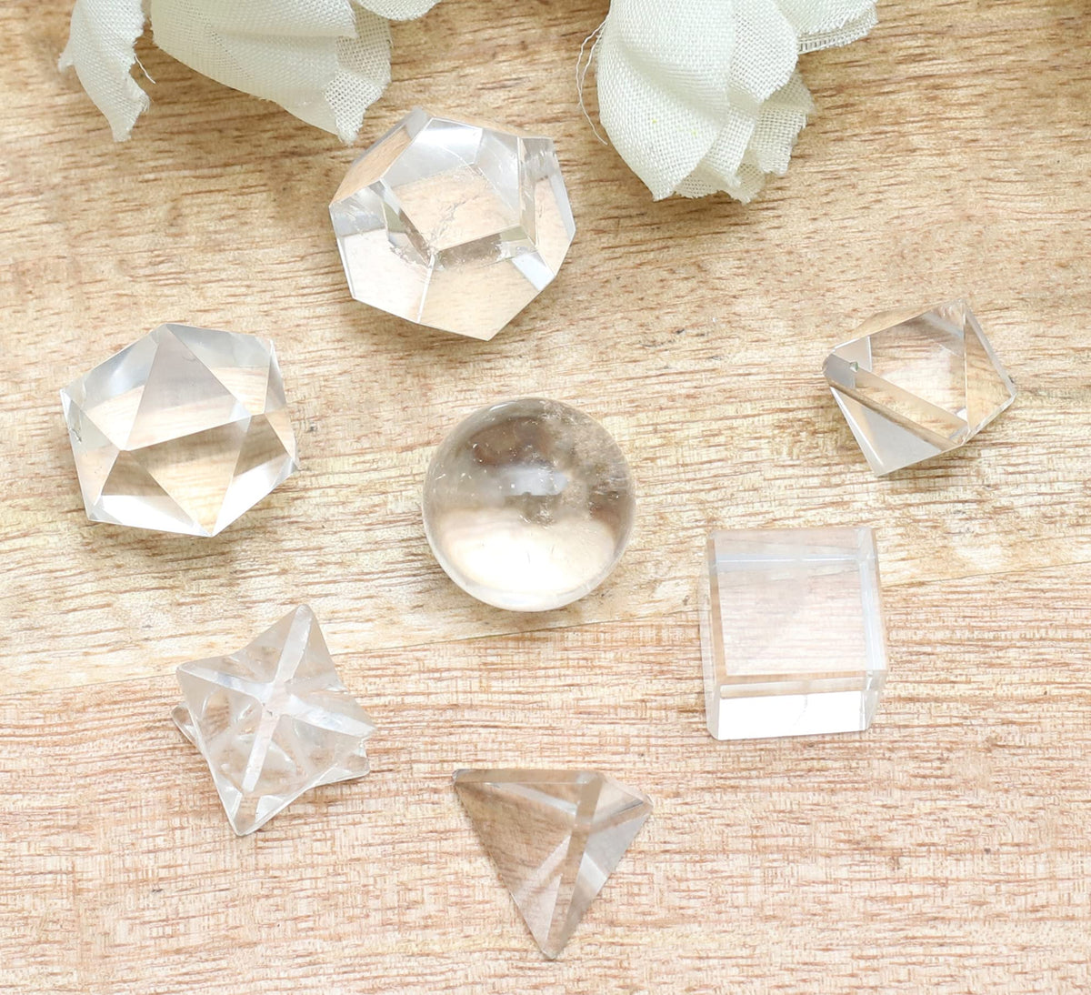 Crocon Clear Quartz 7 Pcs Platonic Solid Sacred Stones Geometry Set for Reiki Healing Chakra Stone Balancing Crystal Cleansing Spiritual Money Good Luck Decor Size: 15-20 mm