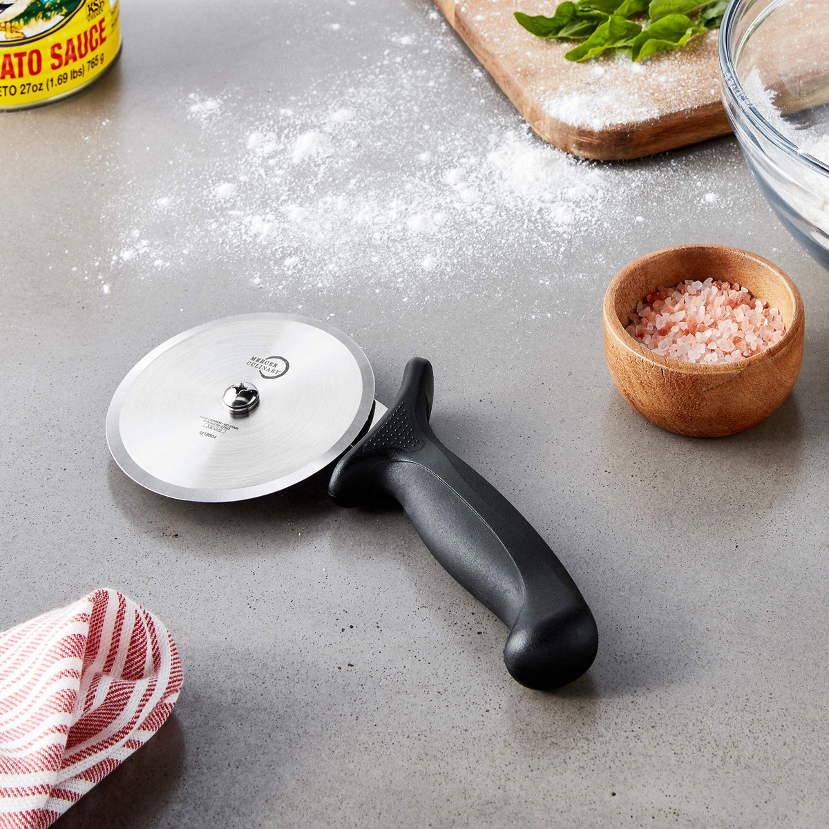 Mercer Culinary Millennia Pizza Cutter with Black Handle, 4 Inch Wheel, Stainless Steel