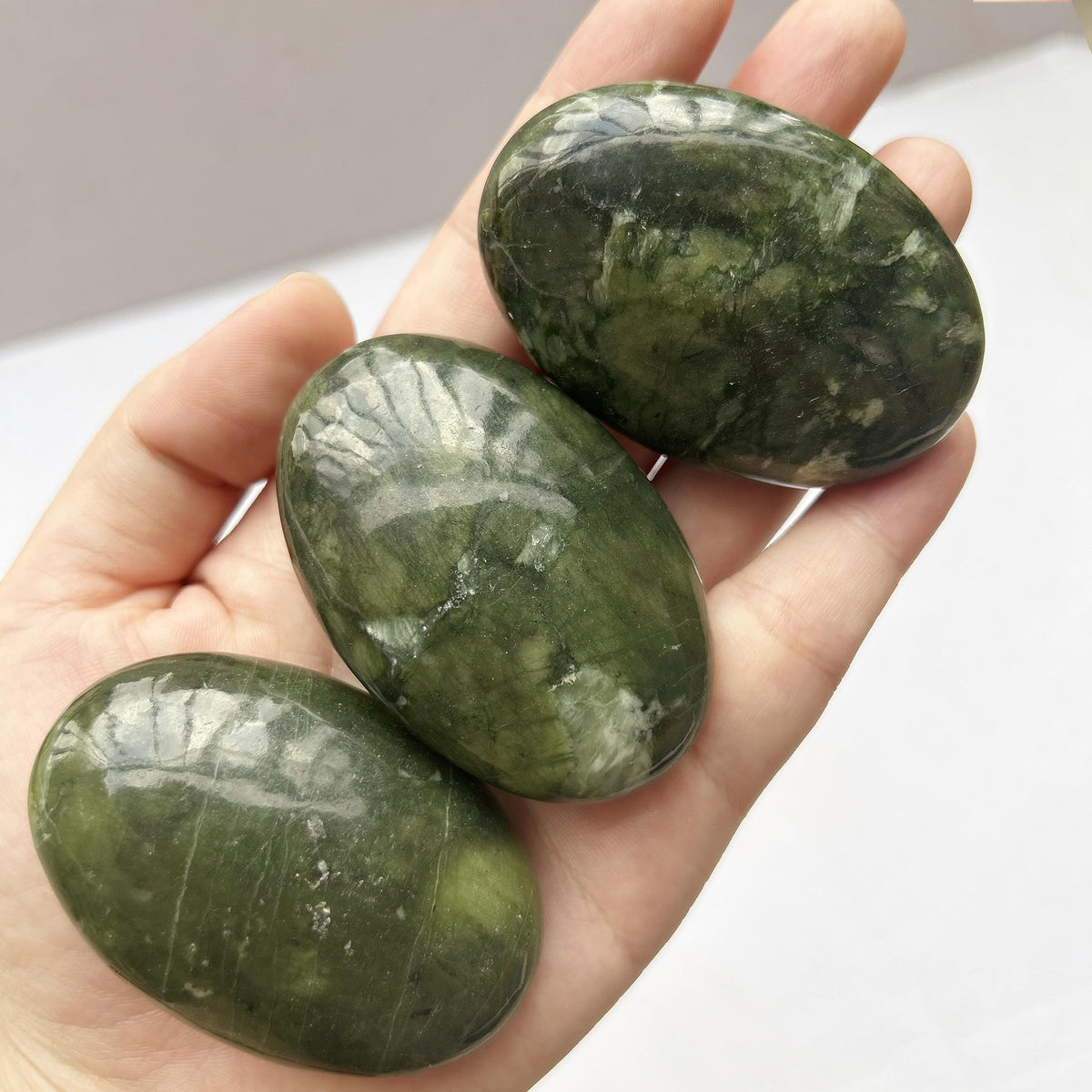 Bacatgem Natural Green Jade Oval Palm Pocket Healing Crystal Massage Spa Energy Stone,Crystals and Healing Stones