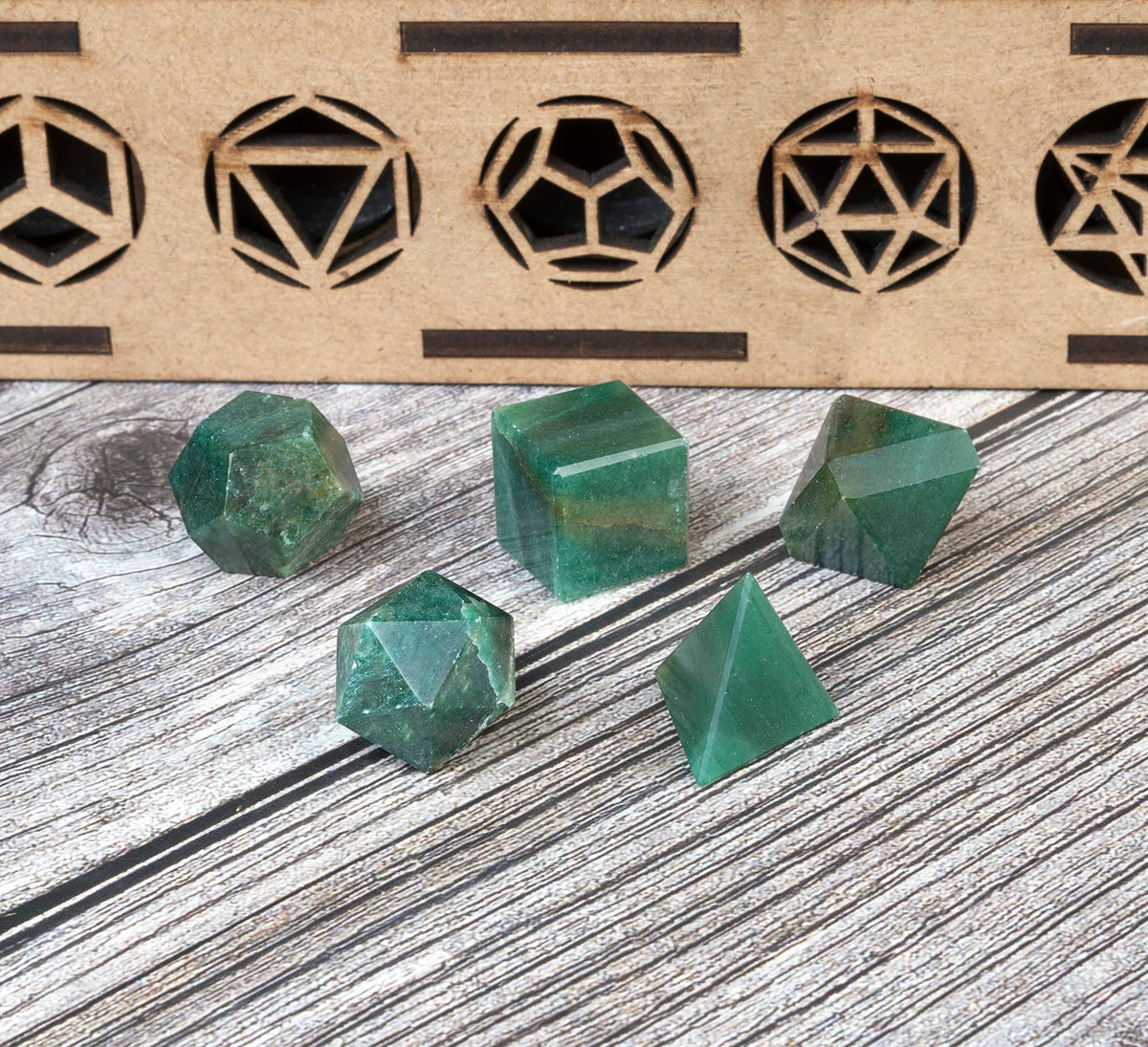 Crocon Green Aventurine 5Pcs Platonic Solids Crystal Geometry Set, Platonic Solids Sacred Geometric Stones for Meditation Reiki Balancing Healing Chakra Stone Cleansing Spiritual Good Luck (15-20 mm)