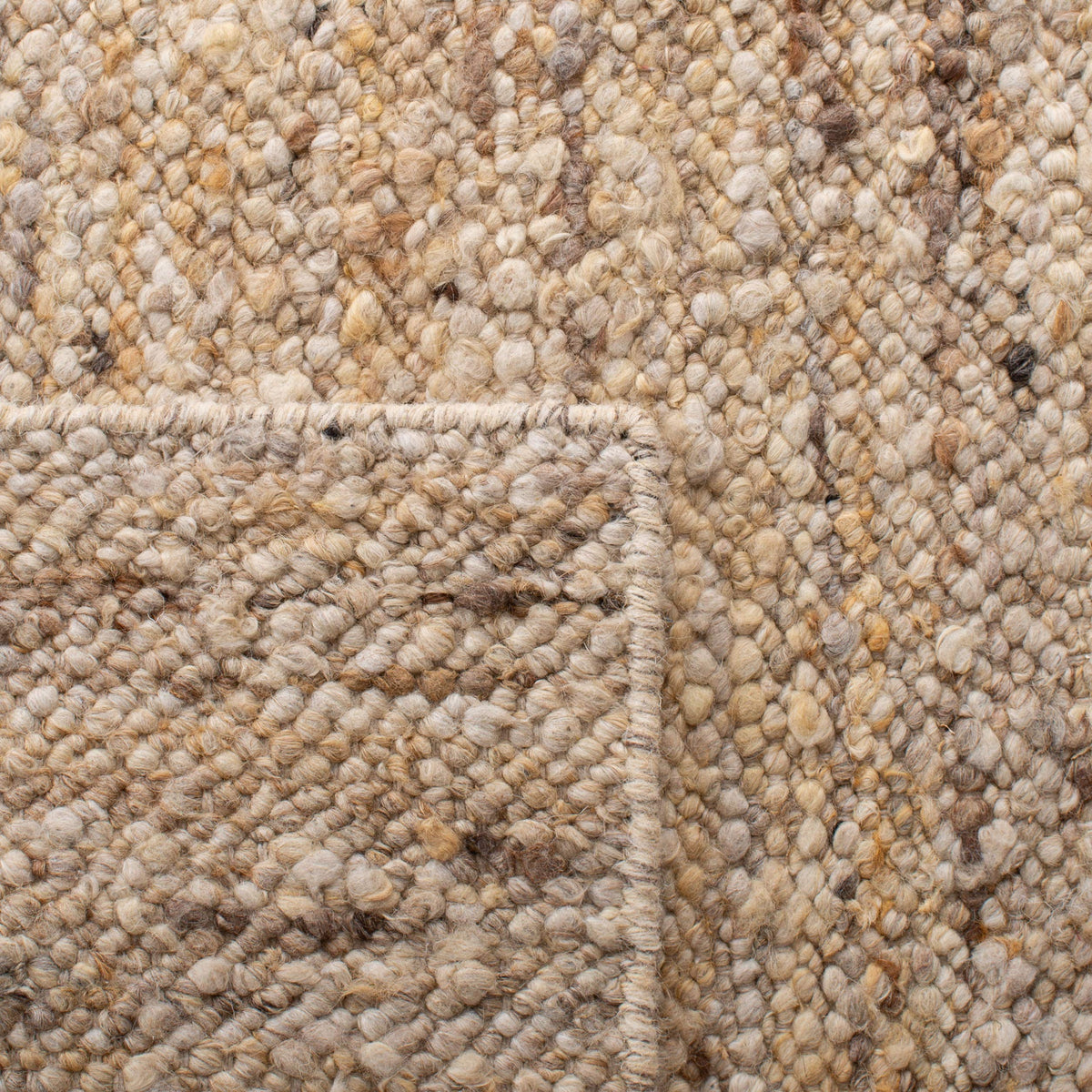 SAFAVIEH Area Rug 8x10 - Natura Collection - Large - Beige, Handmade Wool, Ideal for Living Room, Bedroom, Dining Space (NAT263B)