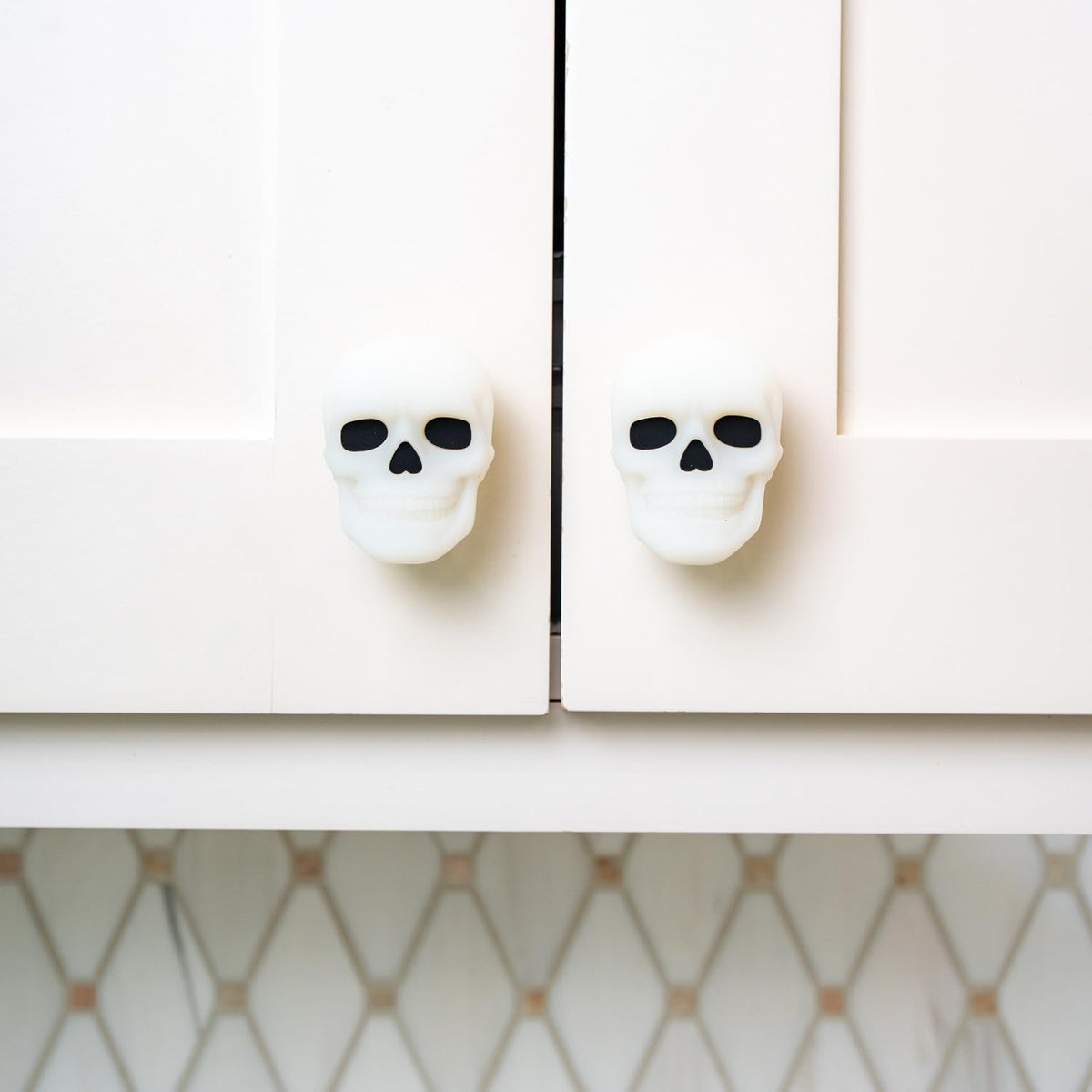 Knobēz 12pk Skull Decorative Cabinet Knob Covers - Spooky Halloween Decor