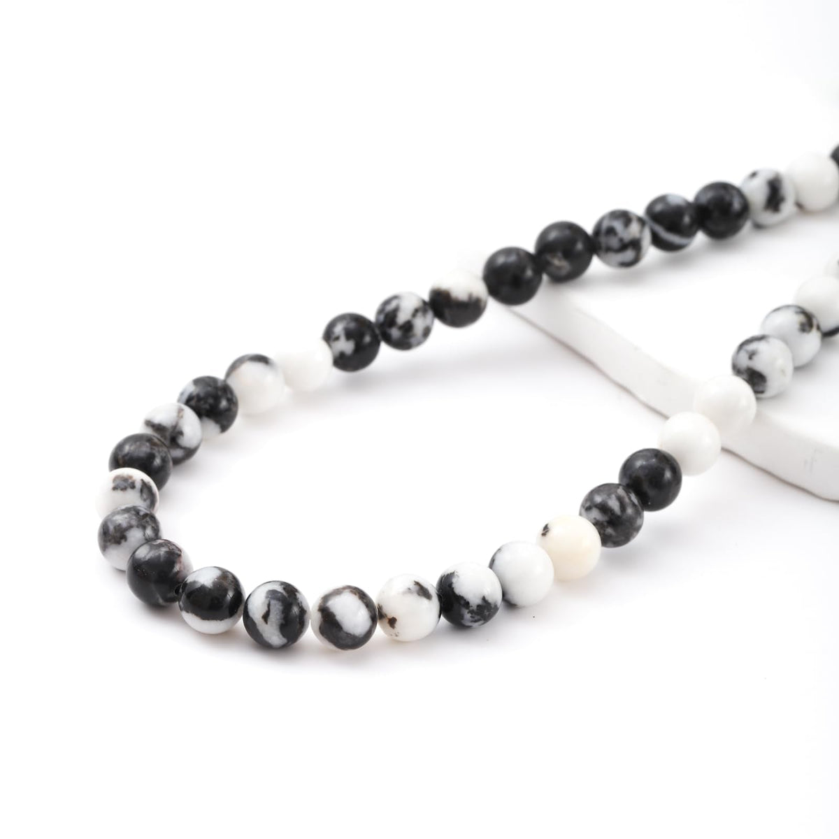 6mm 60pcs DIY Natural Black White Zebra Stone Beads Round Healing Crystal Gemstone Loose Beads for Jewelry Making Handmade Bracelet Necklace