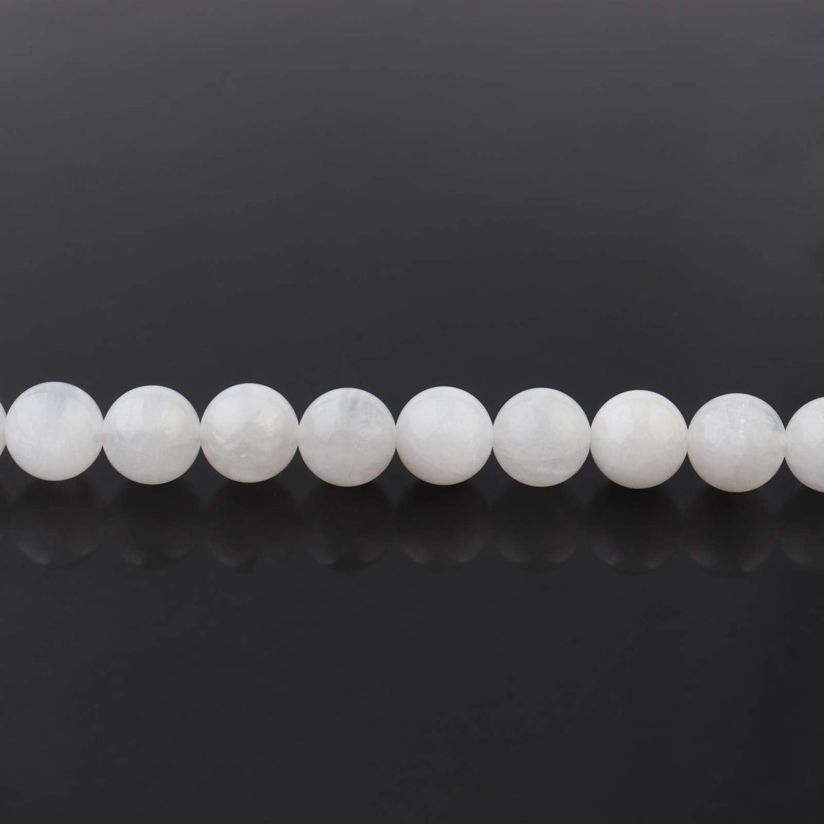 Filluck Natural Stone Beads 8mm White Moonstone Polished Round Smooth Gemstone Beads for Jewelry Making 15 Inch(White Moonstone,8mm)