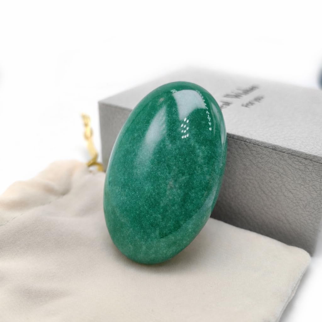 BEAUSIOO 2.4" Green Aventurine Palm Stone for Anxiety Relief, Healing Crystal for Meditation & Stress Relief, Polished Pocket Stone with Gift Box