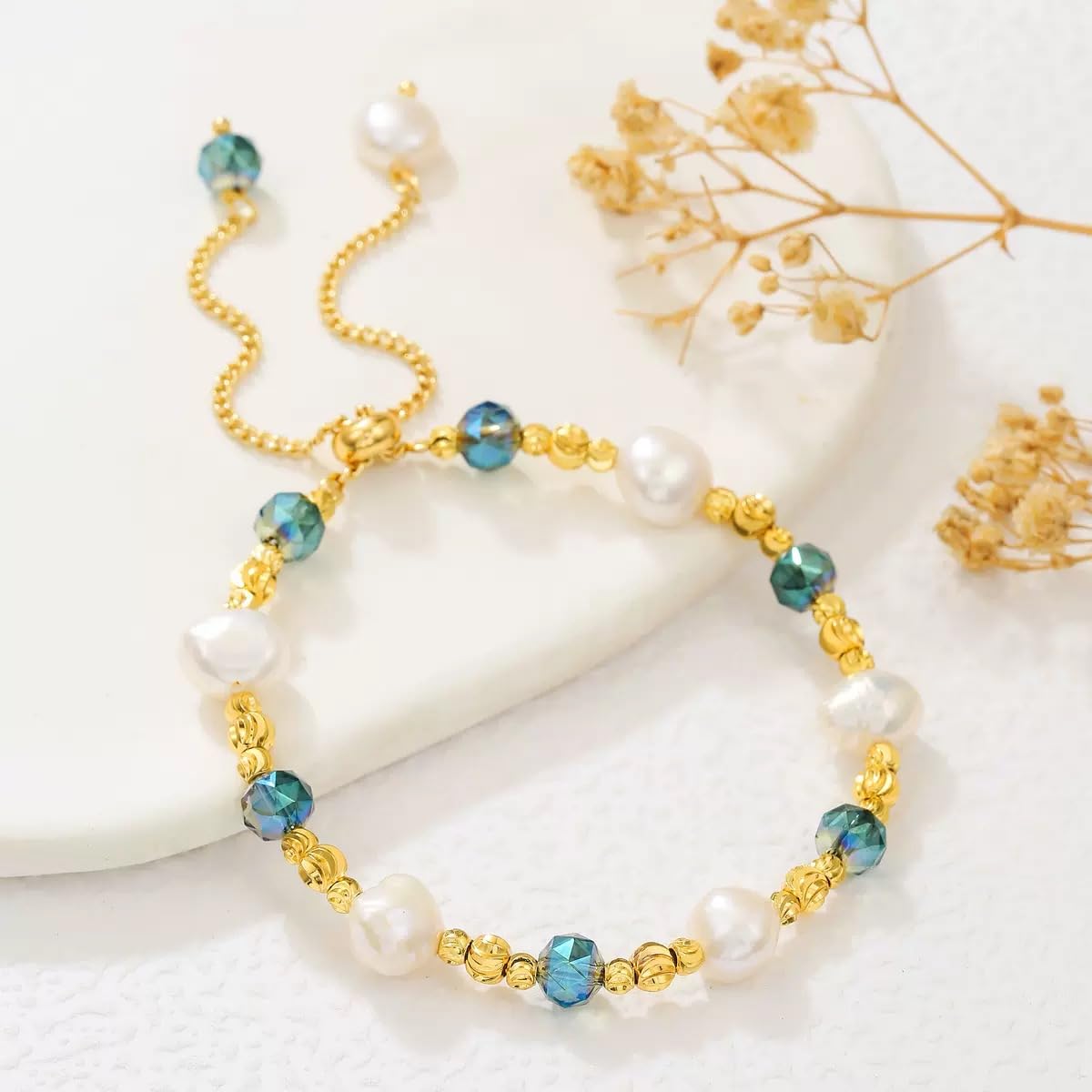 Bracelets for Women Dainty Gold Boho Beaded Bracelets Gifts for Women Mom Lover Friends Colorful Stone Pearl Jewelry Bracelet Trendy Fashion