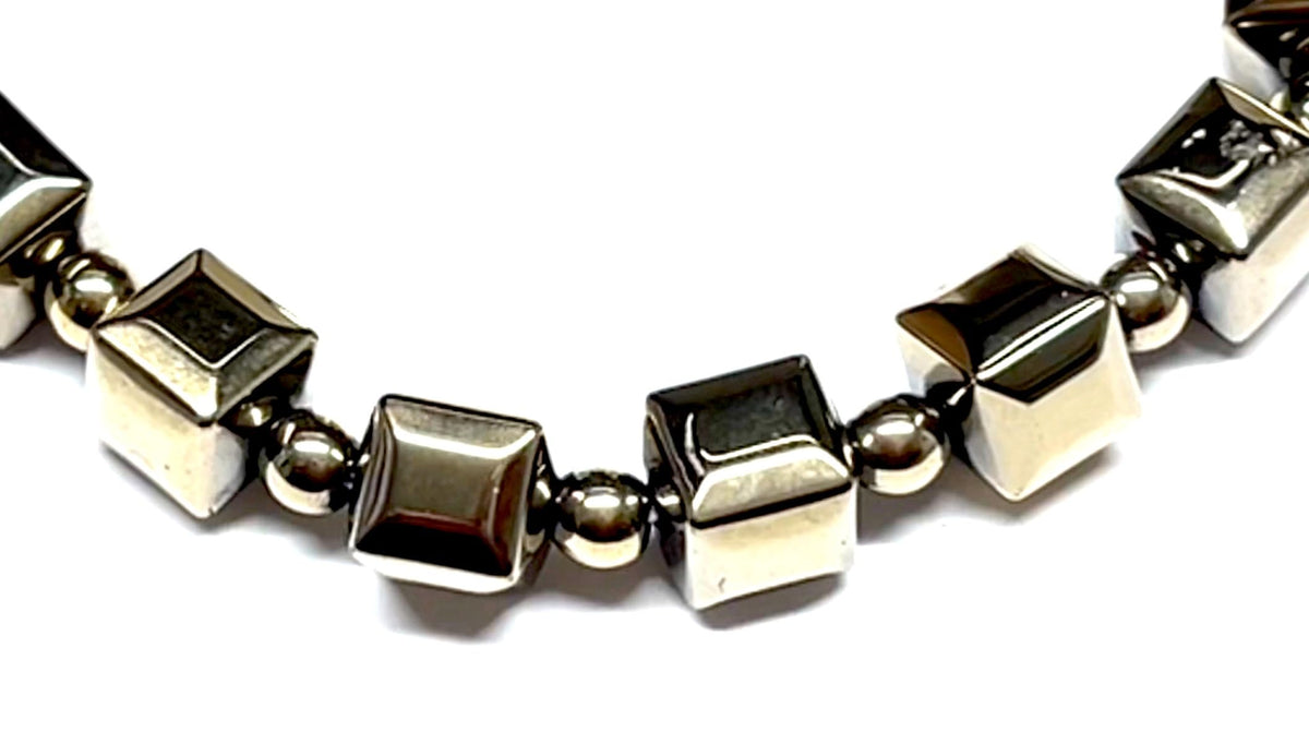 AWAKEN YOUR KUNDALINI Handmade Pyrite Stretch Bracelet – 8mm Cube and Round Beads – Leo Birthstone – Solar Plexus Chakra – Approx. 7 Inch Wrist Size