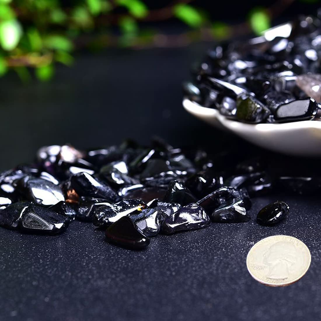 Natural Black Obsidian Tumbled Chips Crushed Crystal Stone, 7-9mm Polished Healing Crystal Chips Healing Reiki Crystal Jewelry Making Home Decoration
