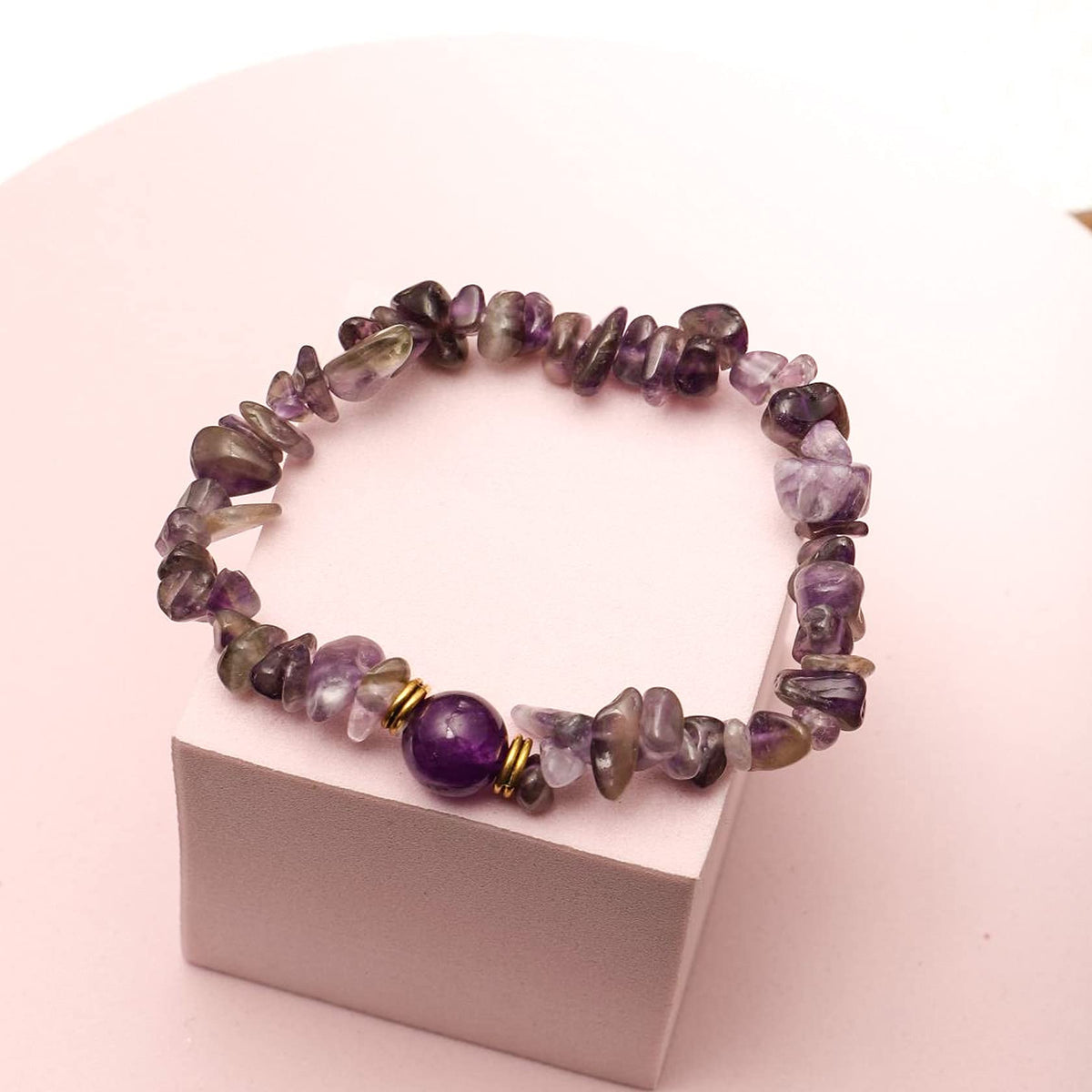 MILAKOO Women 7 Chakra Bracelets Crystal Healing Chip Stone Stretch Bracelets for Women Reiki Yoga Anxiety