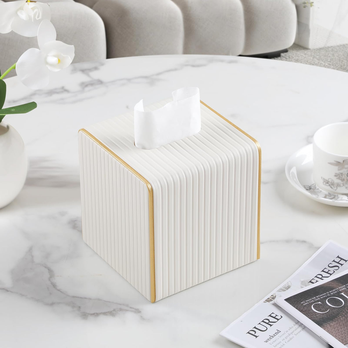 Square PU Leather Tissue Box Cover with Magnetic Closure, Decorative Tissue Holder & Storage Container for Bedroom, Living Room, Dining Room, Bathroom, Countertop, Desk & Office (Beige)