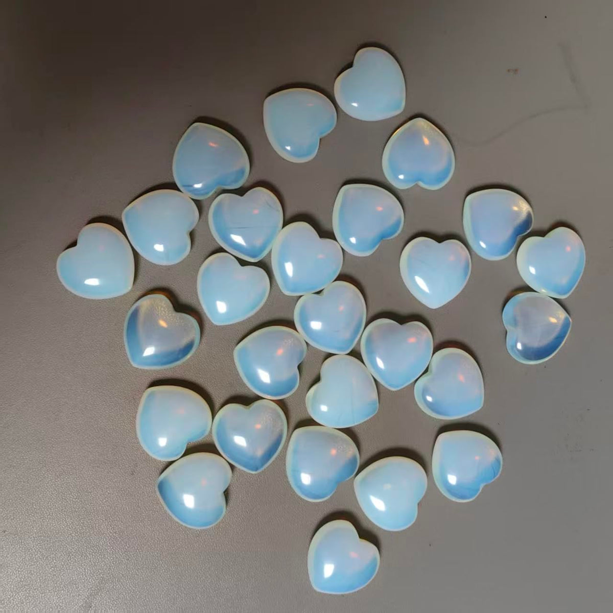 Loveliome 4 Pcs Synthetic Opalite Love Heart Palm Stone Reiki Balancing Worry Stone(1 Inch)