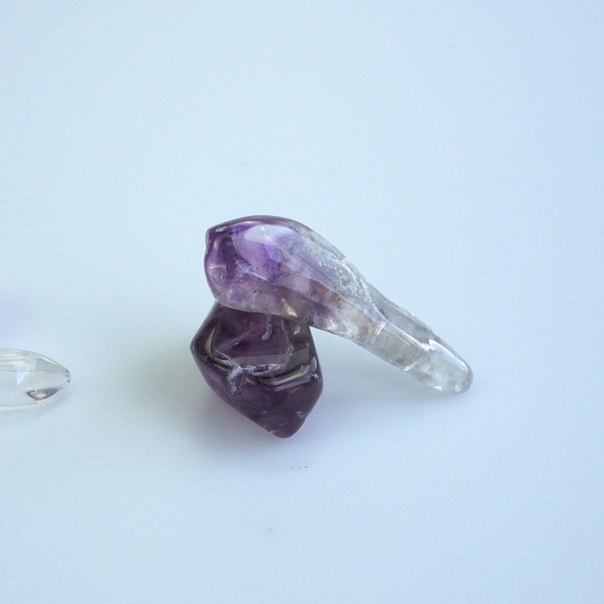 Sisamn Polished Amethyst Crystal Points Bulk 0.9 Lb Small Chip Stone Irregular Rock for Tumbling Healing Meditation Vase Filler Fish Tank Rocks