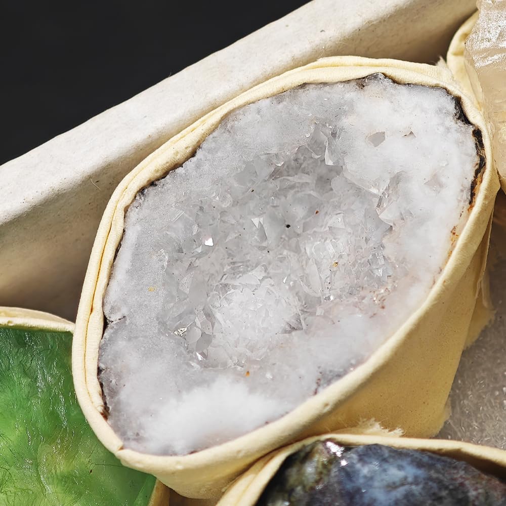 9 PCS Healing Crystals Raw Stones Set Natural Rock Minerals Specimens Collection Natural Amethyst White Crystal Fluorite Rose Quartz Assorted Gemstones Raw Energy Meditation(Crystal Rough Stone Set)
