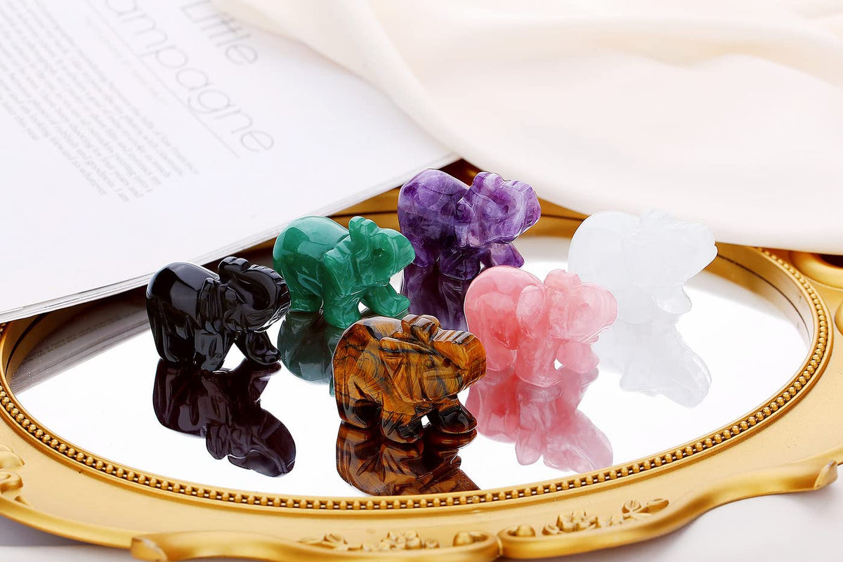 QINJIEJIE Black Obsidian Elephant Decor Crystals Pocket Natural Stone Statue Guardian Polished Figurine Hand-Carved Sculpture Spiritual Cute Office Room Cute Desk Decoration Gift for Women Men