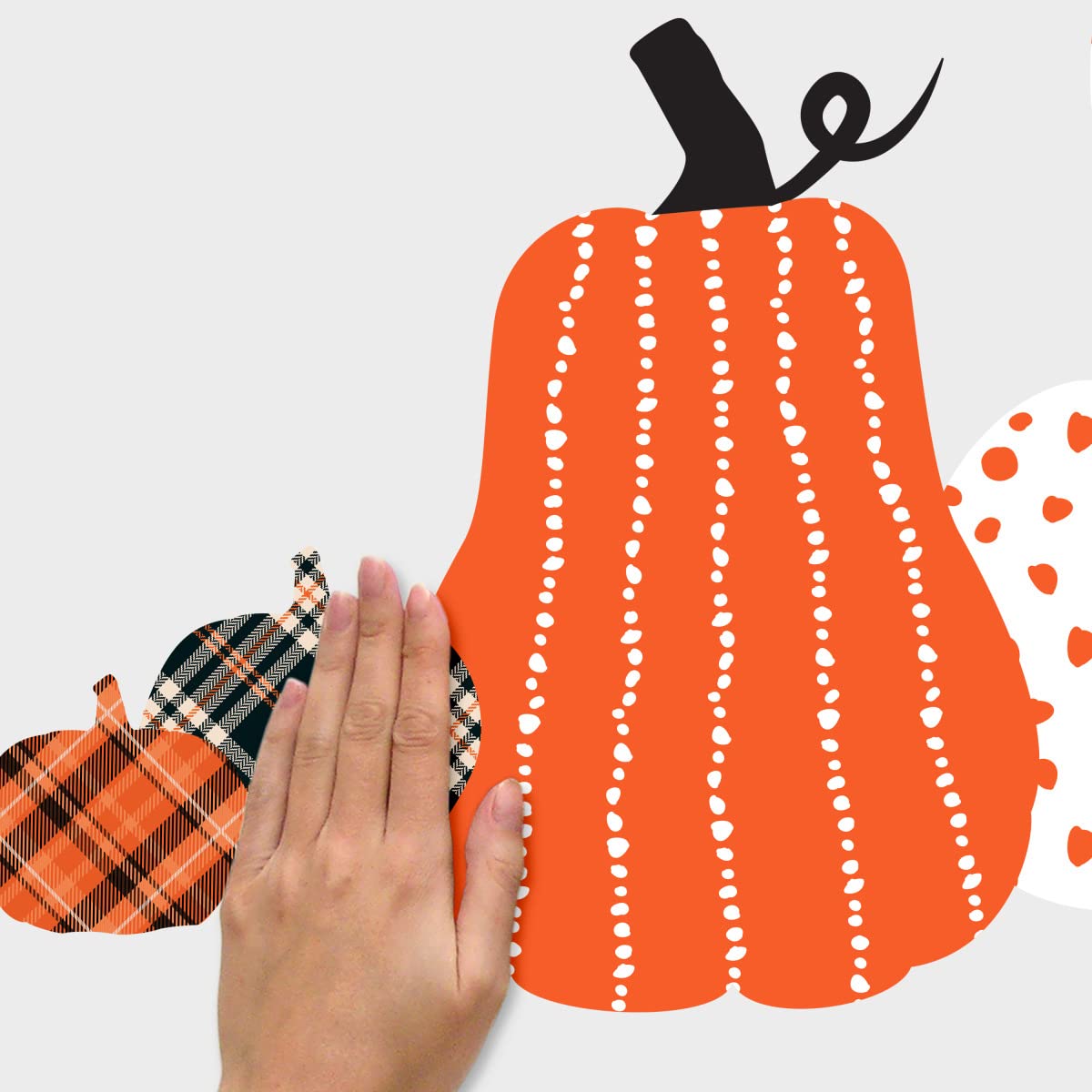 RoomMates RMK5148SCS Decorative Pumpkins Peel and Stick Wall Decal