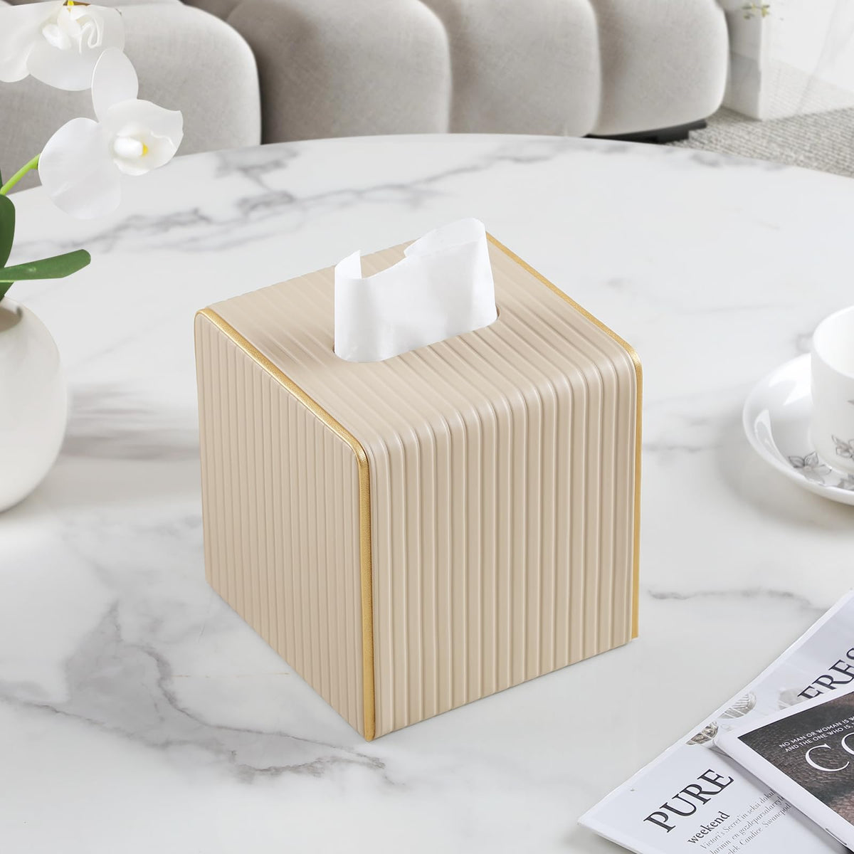 Square PU Leather Tissue Box Cover with Magnetic Closure, Decorative Tissue Holder & Storage Container for Bedroom, Living Room, Dining Room, Bathroom, Countertop, Desk & Office (Beige)