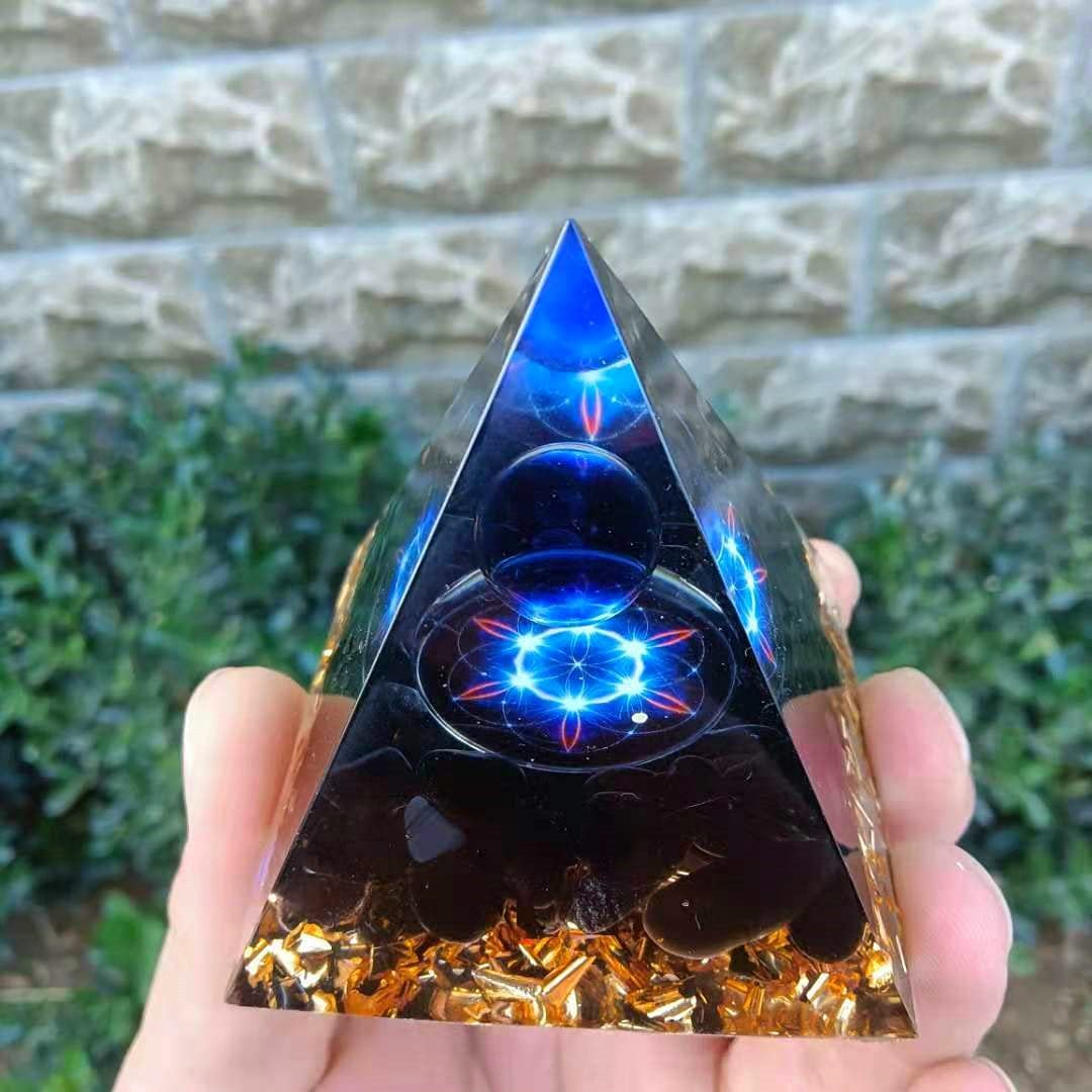 ycyingcheng Moonstone Crystal Orgone Pyramid Ogan Crystal Energy Tower, Nature Reiki Chakra Crushed Stone Jewelry, Crystal Pyramid for Home Decor (Crystal Pyramid-27)