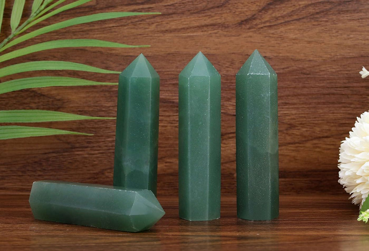 LAIDANLA Green Aventurine Healing Crystals Wands 3.5-4" Polishing Natural Reiki Energy Wand Stone Hexagonal Point Large Crystal Gemstones for Meditation Therapy Crystal Grid Decoration 1Pcs