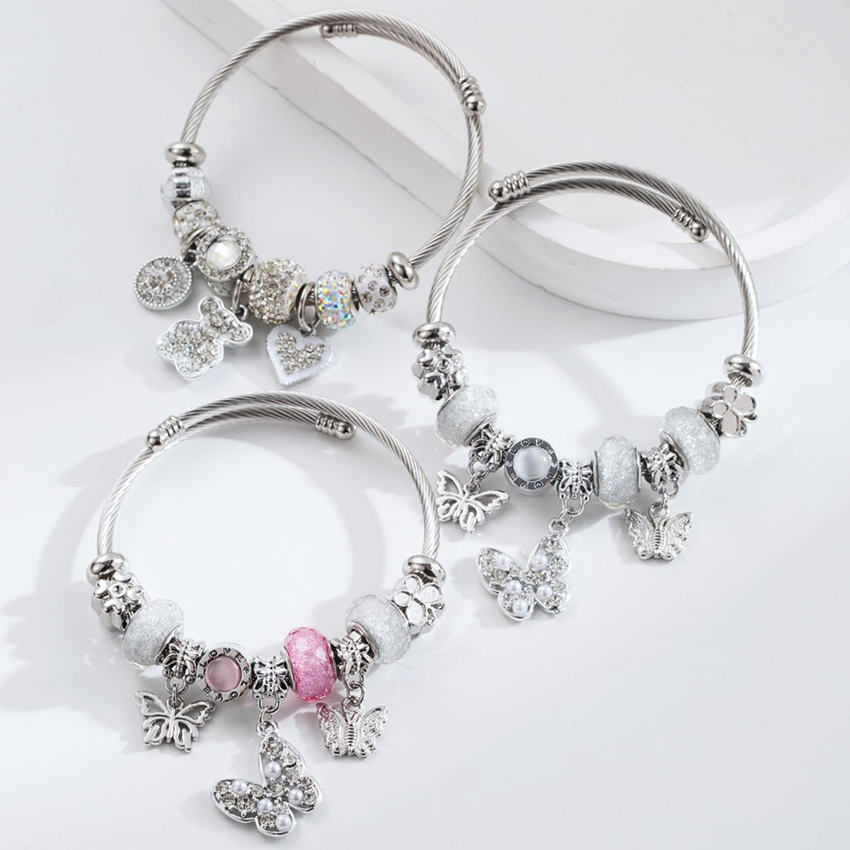 QMWKVNC Charm Bracelets for Womens,Exquisite Cute Cartoon Friendship Silver Bracelets Stainless Steel Bangle, Womens Jewelry Suitable for Holiday Gifts and Birthday Gifts
