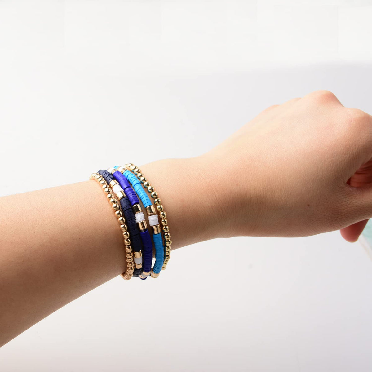 GOOJIDS Surfer Heishi Clay Bead Bracelets for Women Bohemian Stackable Gold Plated Beaded Stretch Bracelets Elastic Layering Friendship Bracelets Set Boho Jewelry