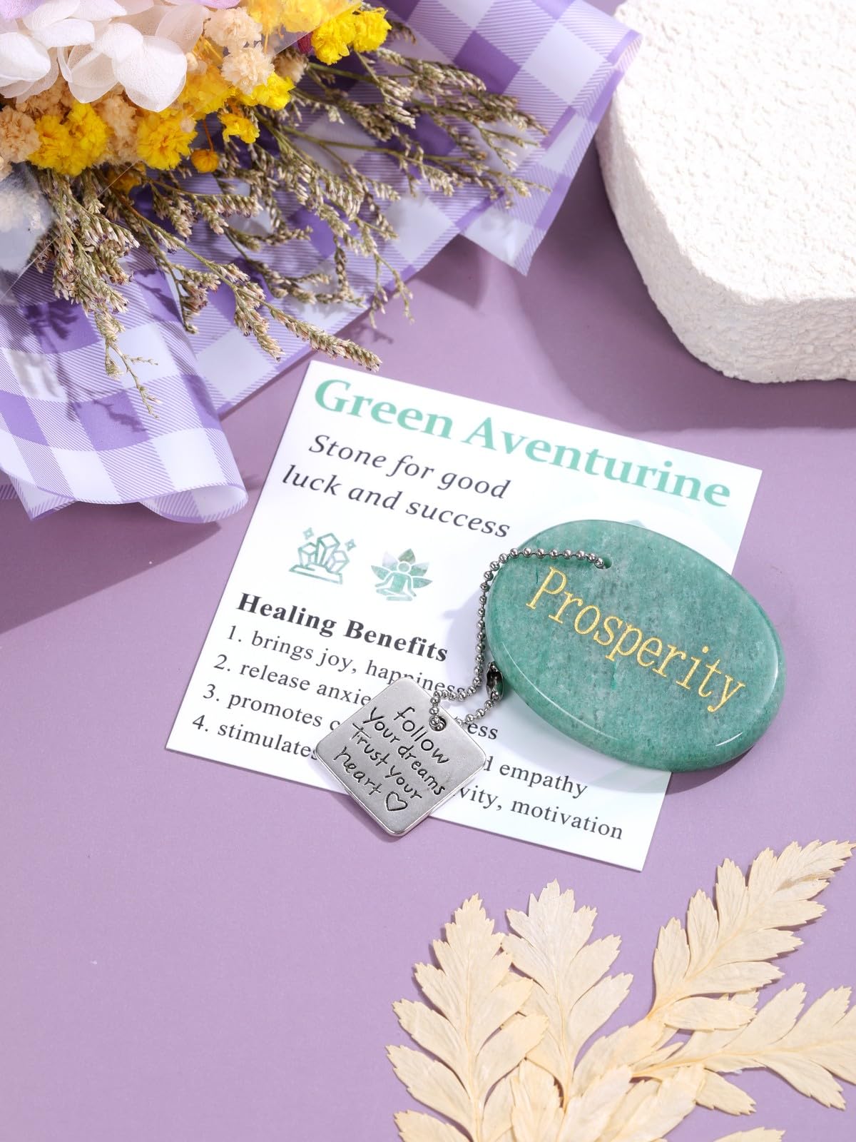 Top Plaza Green Aventurine Crystals Stone for Anxiety Natural Healing Gemstone Keychain Engraved Inspirational Follow Your Dreams Trust Your Heart Pocket Stone Good Luck Meditation Gifts