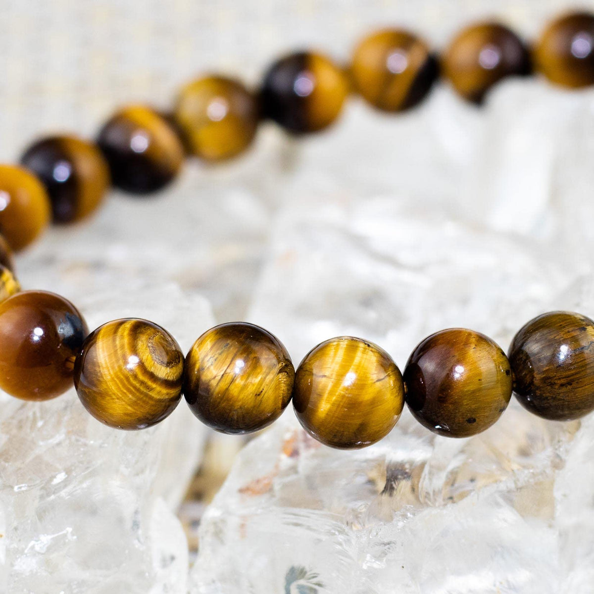 DAZCOLO 8mm Natural Gemstone Stretch Bracelet, Handmade Unisex Crystal Bracelets for Meditation, Yoga, Spiritual Healing & Positive Energy (Golden Tiger Eye)