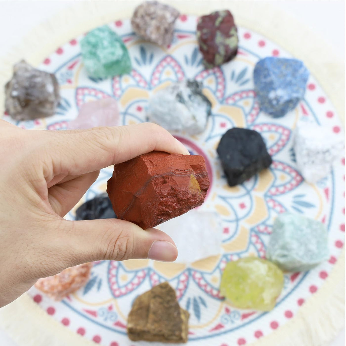 NUKAYAI 2Pcs Red Jasper 1.8-2.2" Large Healing Crystals Stones Natural Raw Rock Rough Crystals Rocks Red Jasper Stone for Wrapping Decoration Cabbing Wicca Reiki Wire DIY Polishing Gifts