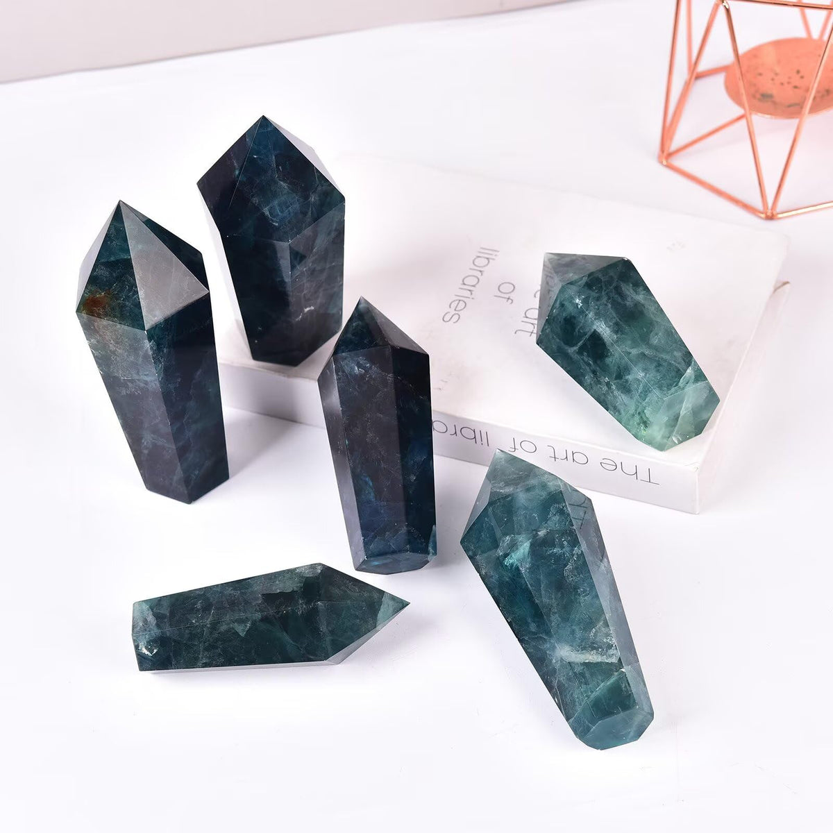 VIZYTOU Green Fluorite Stone Tower Obelisk Large Healing Crystal Rock Point Wand Reiki Healing Meditation Stone 0.6-1.1 LBS