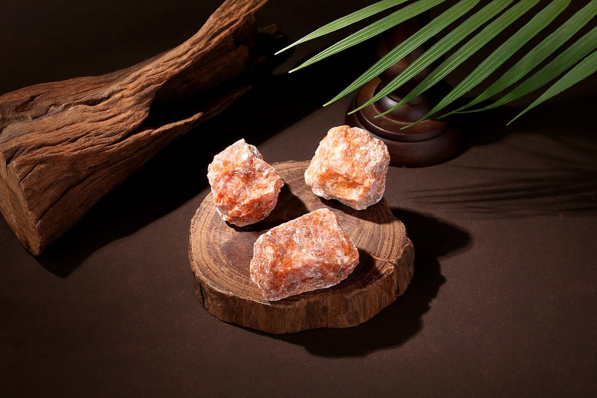 NUKAYAI 2 Pcs Sunstone 1.8-2.2" Large Raw Natural Crystals Healing Stones Rough Crystal Rock for Polishing Cabbing DIY Wrapping Decoration Wicca & Reiki Wire Sunstone Rocks Gfits