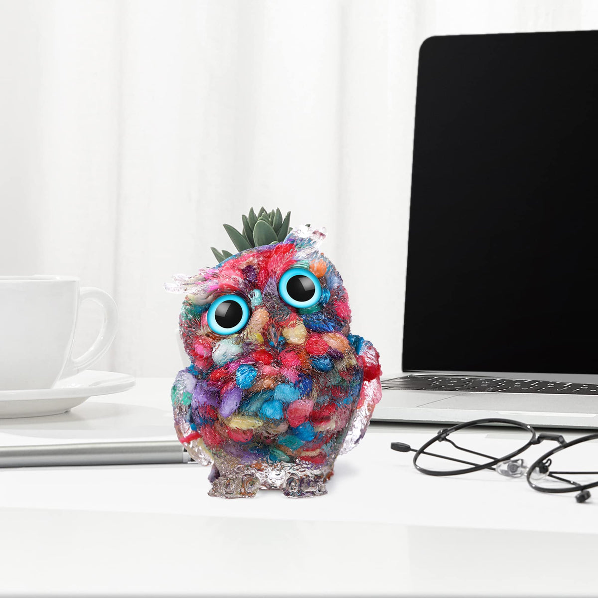 Reyife Hand-Carved Natural Crystal Owl Statue Reiki Healing Gemstone Animal Figurines Home Office Car Decoration The Best Gifts 2.4 inches