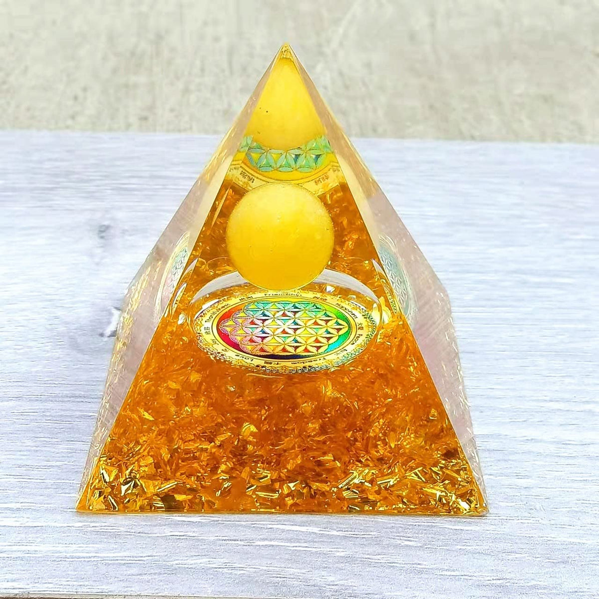 ycyingcheng Moonstone Crystal Orgone Pyramid Ogan Crystal Energy Tower, Nature Reiki Chakra Crushed Stone Jewelry, Crystal Pyramid for Home Decor (Crystal Pyramid-10)