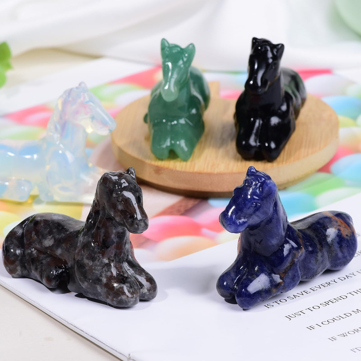 Ytbeoxk 2.2 Inch Black Obsidian Horse Crystal Figurines,Hand-Carved Healing Crystals Decor, Horse Statues Stone Energy Gemstones,in Bedroom Office Meditation Memorial Gifts for Girls and Women
