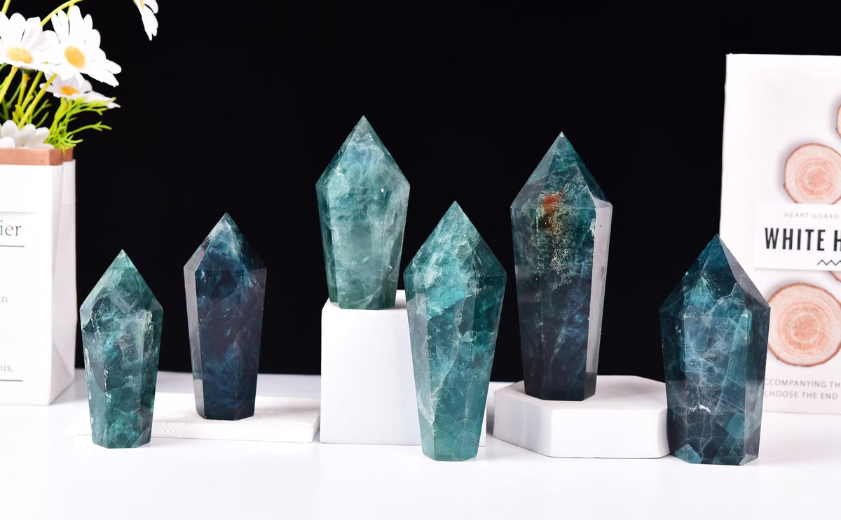 VIZYTOU Green Fluorite Stone Tower Obelisk Large Healing Crystal Rock Point Wand Reiki Healing Meditation Stone 0.6-1.1 LBS