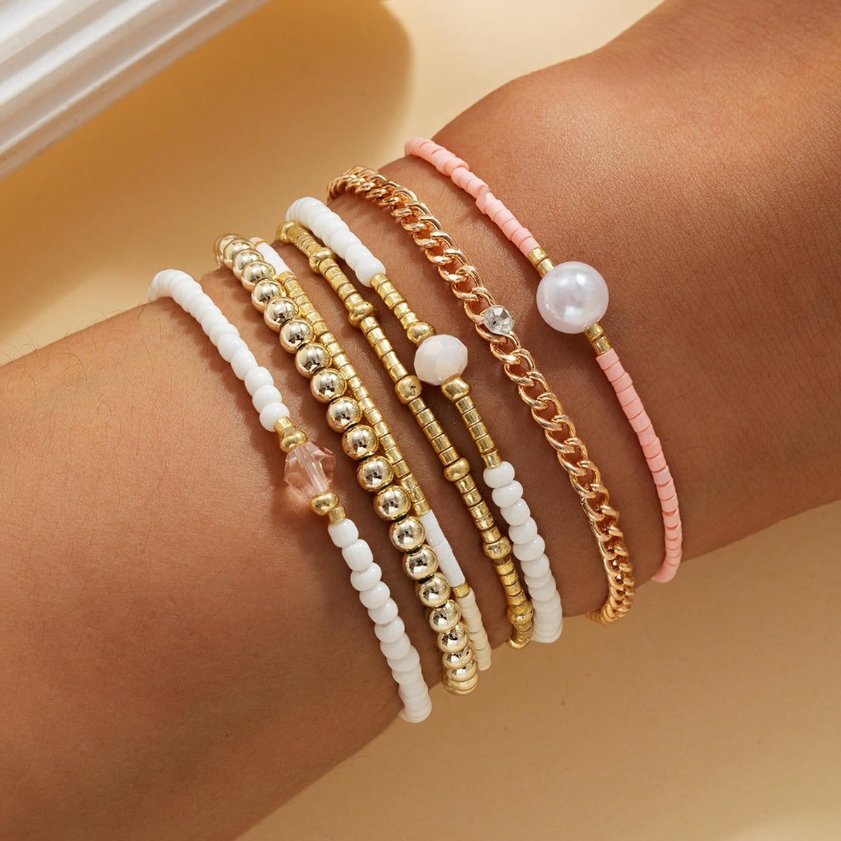 Harry and Henry Gold Beaded Bracelets for Women Gold Pearl Elegant Stackable Bracelets Set Trendy Jewelry Gifts Birthday Valentines Day Gifts for Women