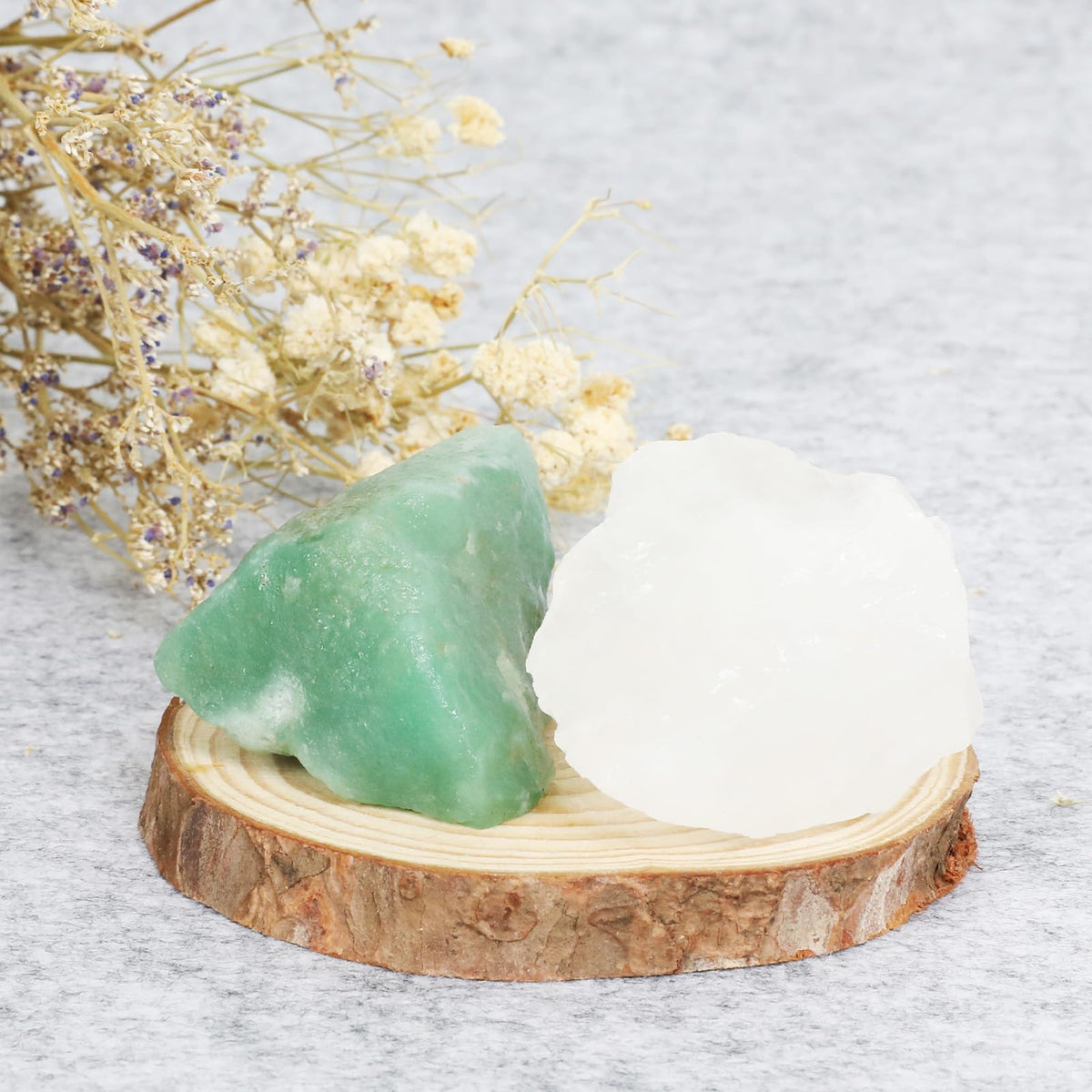 Orientrea Raw Green Aventurine Rough Crystal with Clear Quartz, Natural Green Aventurine Crystal and Healing Stones for Tumbling, Decoration, Polishing, Wire Wrapping, Wicca & Reiki 2PCS
