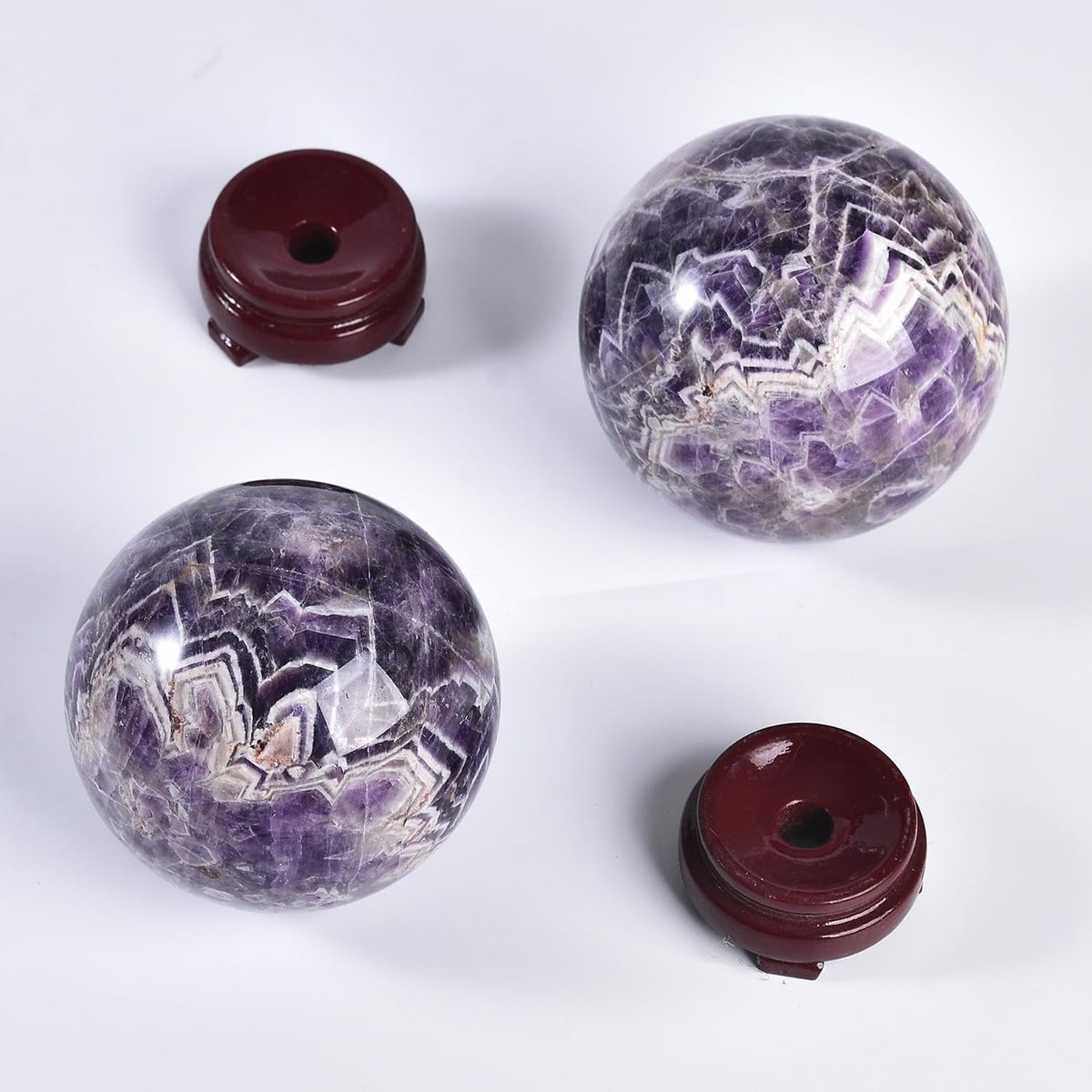 JIC Gem 2.7-3.1 inch(70-80mm) Large Chevron Amethyst Crystal Ball Healing Crystals Sphere with Wooden Stand Meditation Home Decor