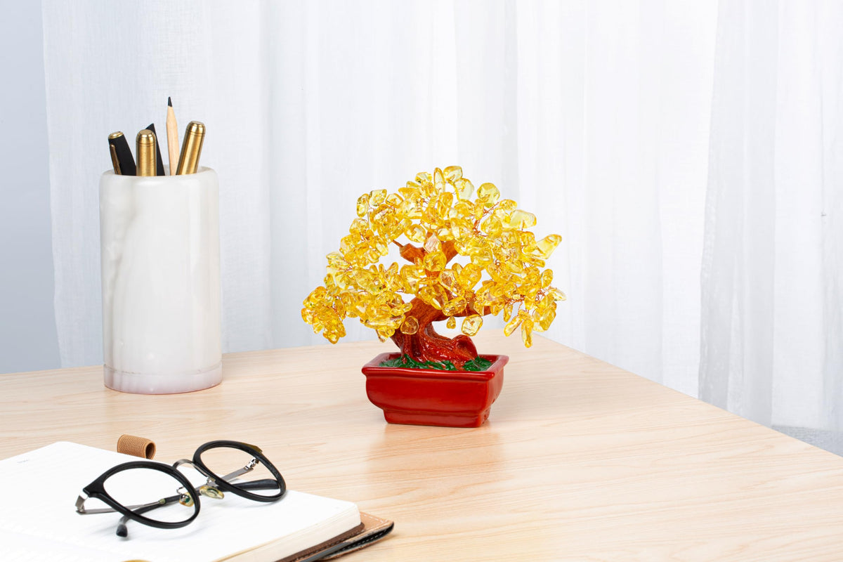 QINJIEJIE Citrine Crystal Money Tree for Room Office Desk - Yellow Feng Shui Bonsai With Healing Stones - Luck Tree of Life Decor for Positive Energy - Gemstone Gift for Women Men Meditation