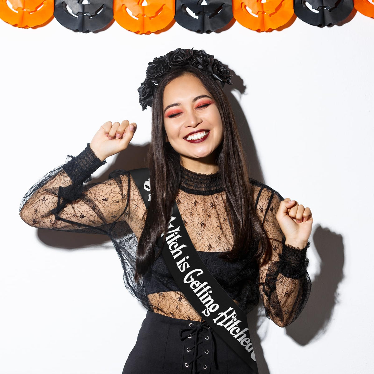 JXYCBZYing Black This Witch is Getting Hitched Sash, Halloween Bride to Be Sash, Witchy, Halloween Themed Bachelorette, Engagement, Bridal Shower, Wedding Party Supplies, Accessories, Decorations